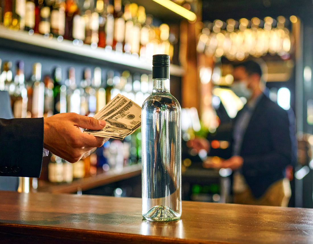 Perché il gin costa tanto?