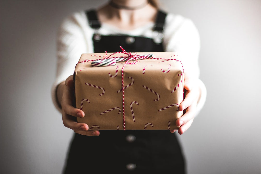 How to Choose Spirit Gifts: A Guide to Selecting the Perfect Bottle